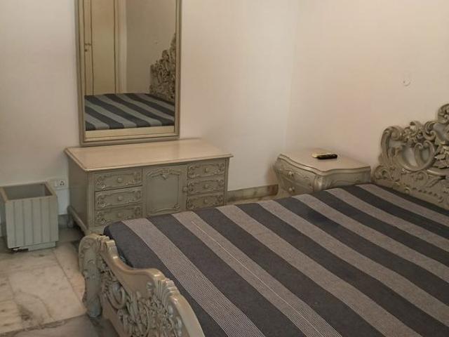 Property for rent in Deri