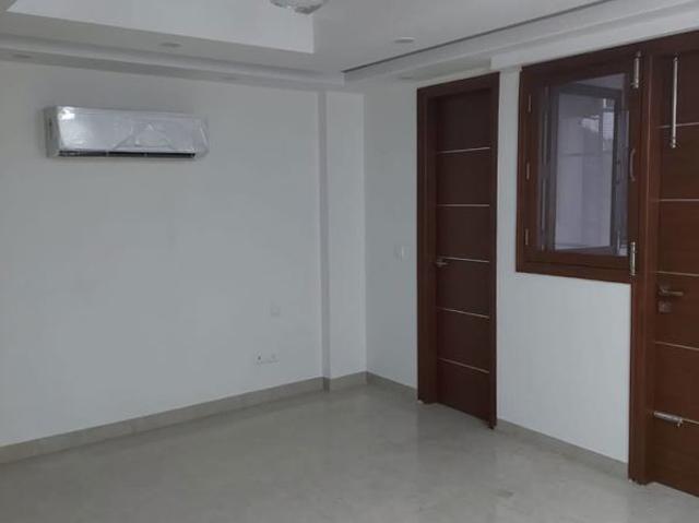 Property for rent in Deri