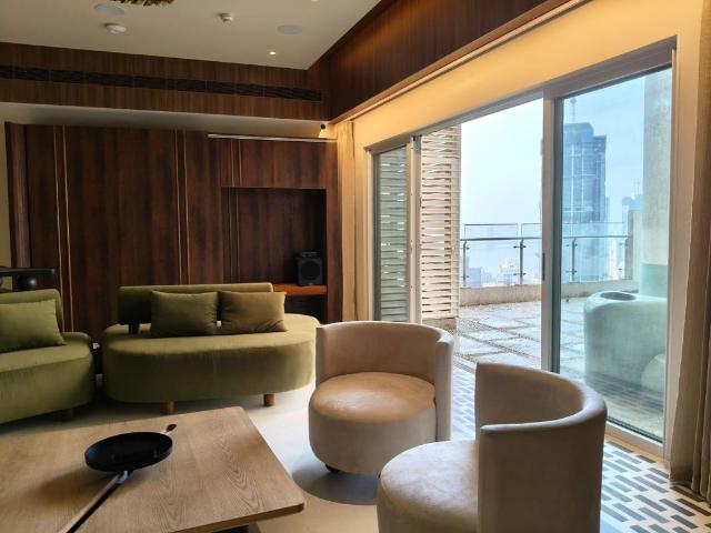 Flat for rent in Lower Parel, Mumbai City District