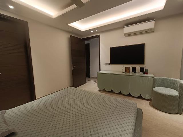 Property for rent in Deri