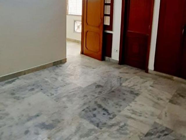 Flat for rent in Dwarka, Delhi