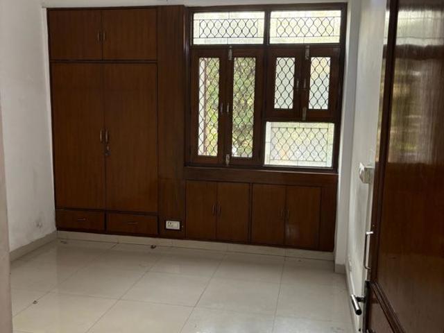 Flat for rent in Kamla Nagar, Delhi