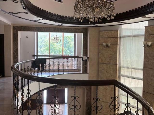 House for rent in Sector 62, Noida