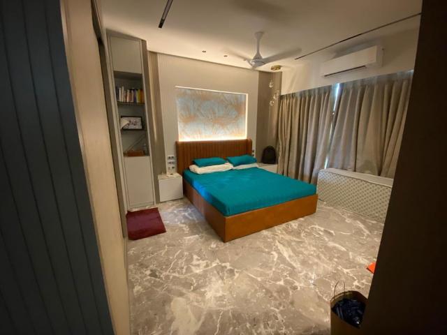 Flat for rent in Mahim, Mumbai City District