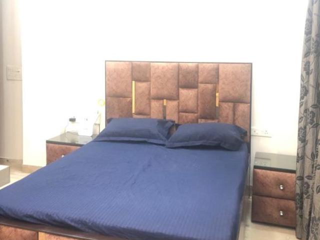 Property for rent in Deri