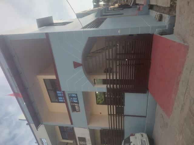 Villa for rent in Aminabad, Lucknow