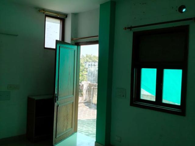 Property for rent in Chittaranjan Park, Delhi