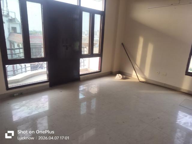 Flat for rent in Civil Lines, Lucknow