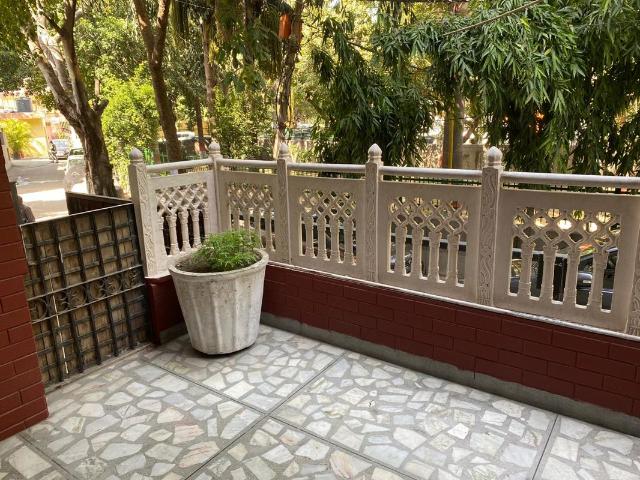 Property for rent in South Delhi, Deri