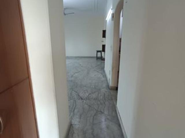 House for rent in Sector 50, Noida