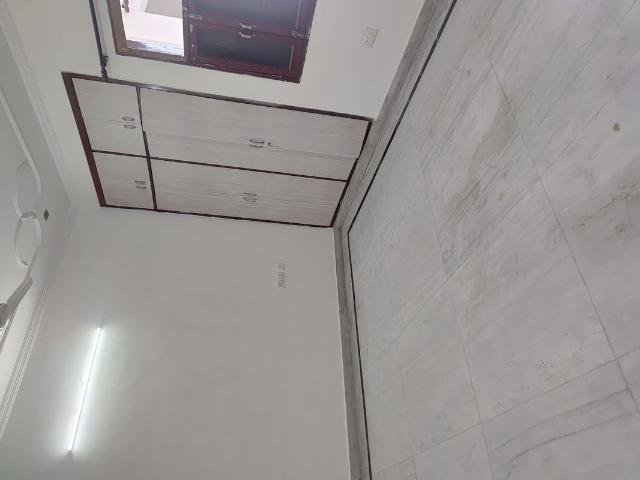 Property for rent in Sector 46, Noida