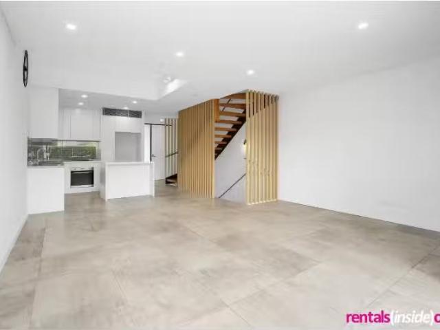 Condo for rent in Sydney, New South Wales