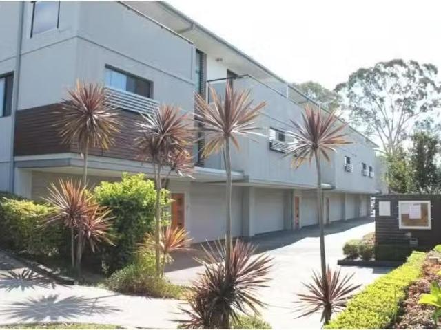 Condo for rent in Sydney, New South Wales