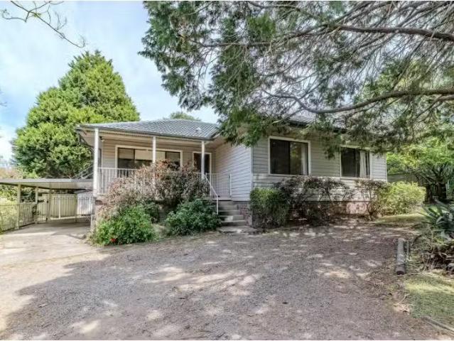 House for rent in Sydney, Blue Mountains City Council