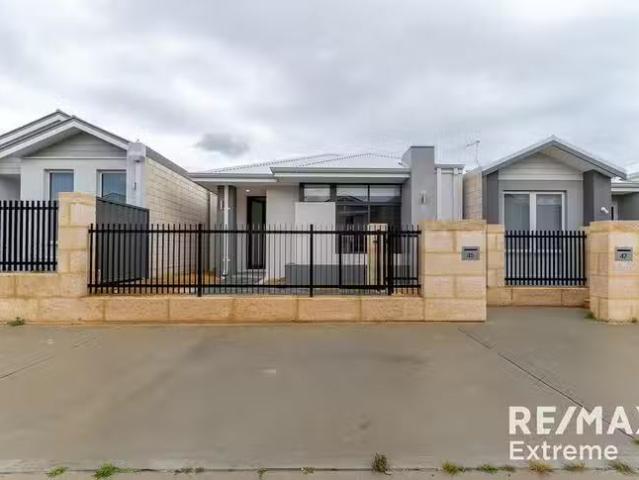 House for rent in Currambine, Western Australia