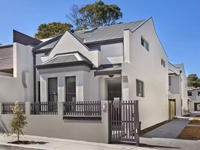 Condo for rent in Sydney, New South Wales