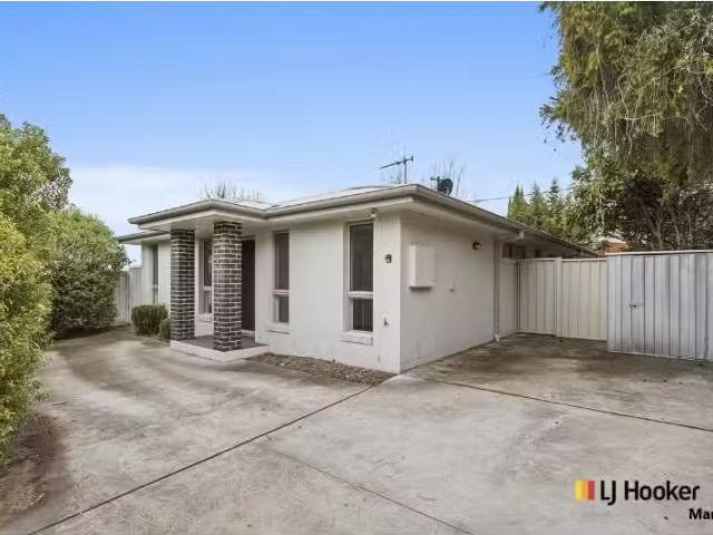 House for rent in Woden, Australian Capital Territory