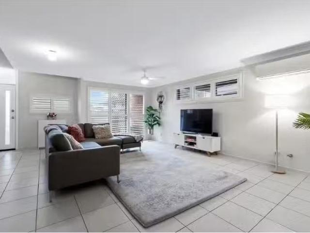 Condo for rent in Sydney, New South Wales