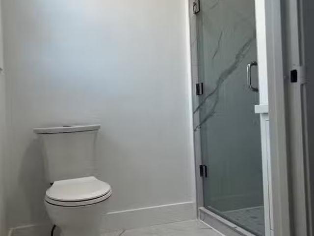 Condo for rent in Ancaster, Ontario
