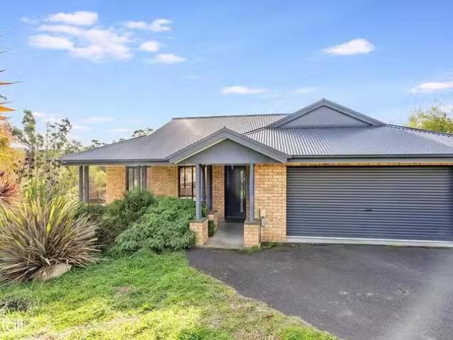 House for rent in Kingston, Tasmania