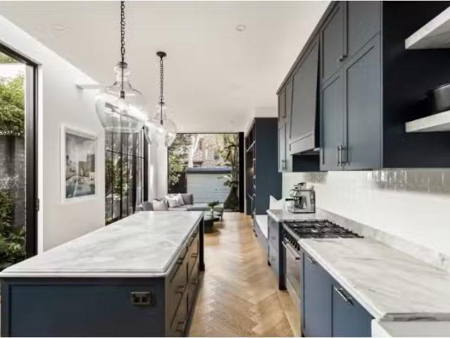 Condo for rent in Sydney, New South Wales