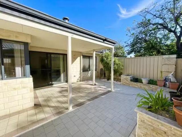 House for rent in Wattle Grove, Western Australia