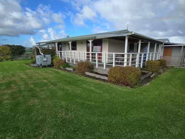 House for rent in Paparoa, Northland