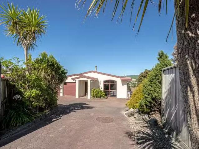 House for rent in Matata, Wellington