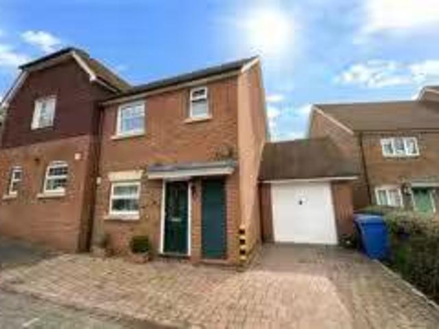 House for rent in Elvetham Heath, Hart