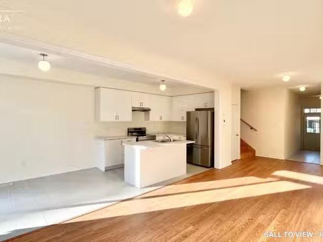 Condo for rent in Barrie, Ontario