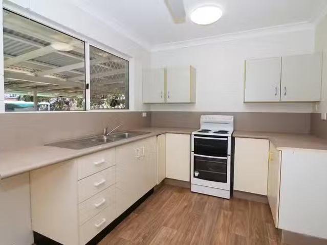 House for rent in Kelso, Queensland