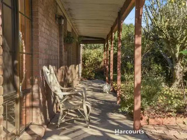 House for rent in Brisbane Grove, New South Wales