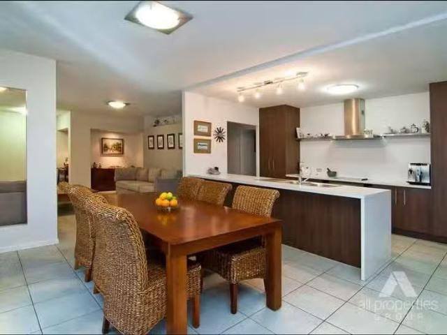 House for rent in Toombul, Queensland