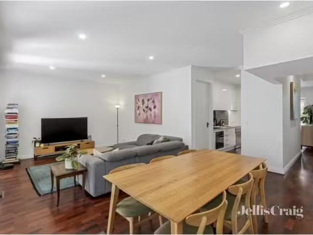 Condo for rent in Camerons Creek, Victoria