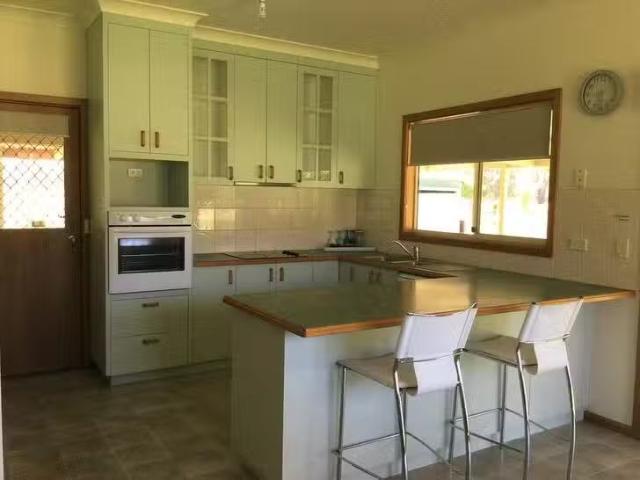 House for rent in Whorouly East, Victoria