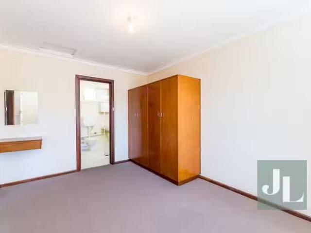 Apartment for rent in Kings Creek, Queensland