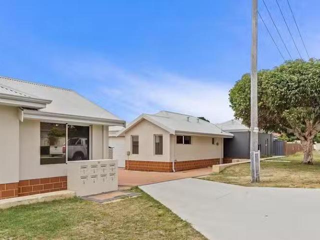 House for rent in Girrawheen, Western Australia