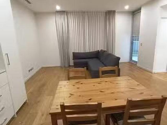 Apartment for rent in Lathlain, Western Australia