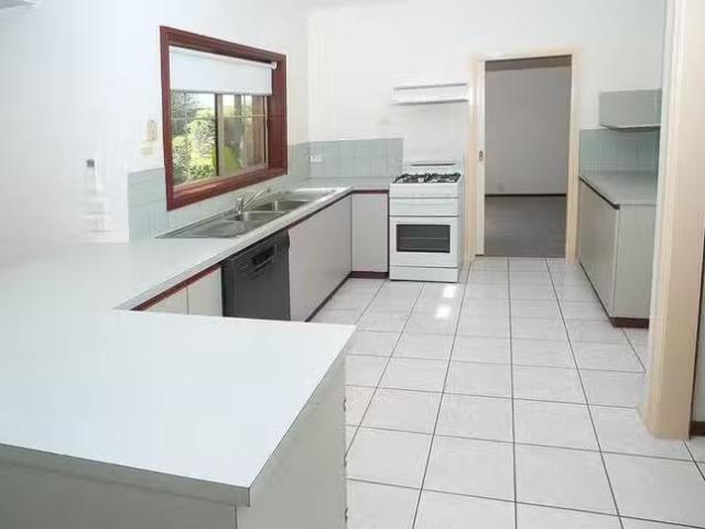 House for rent in Leopold, Victoria