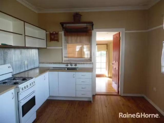 House for rent in Bathurst, New South Wales