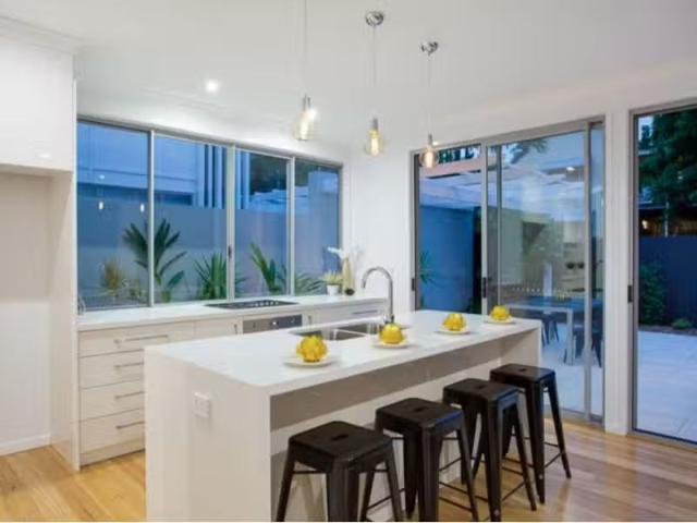 Condo for rent in Toombul, Queensland