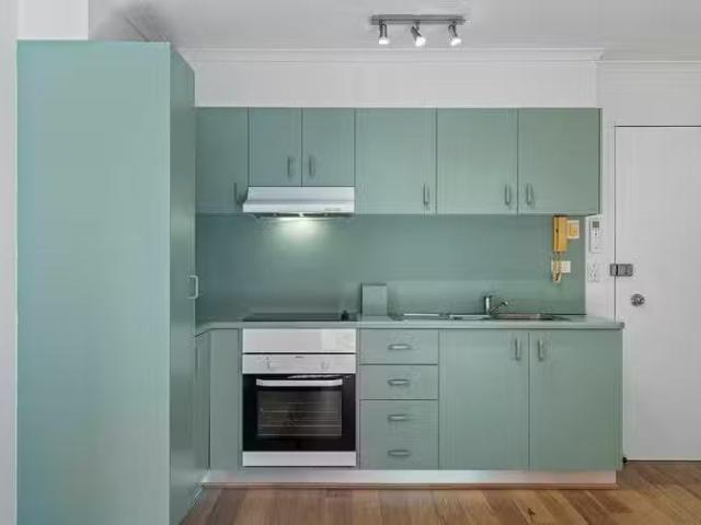 Apartment for rent in Toombul, Queensland