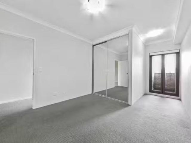 Apartment for rent in Clifton, Queensland