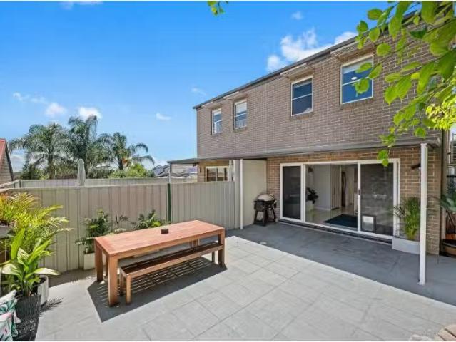 Condo for rent in Sydney, New South Wales