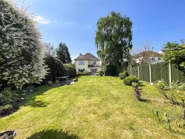 House for rent in London Borough of Merton, Collier's Wood