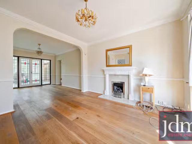 House for rent in Chislehurst West