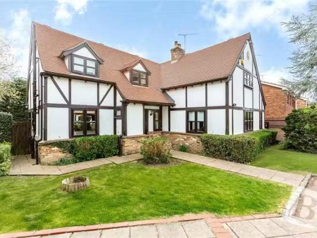 House for rent in Brook Street, Navestock Side