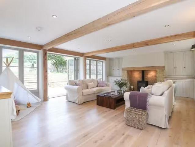 House for rent in Evershot, Oxfordshire