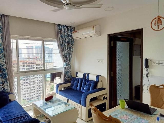 Flat for rent in Mumbai Zone 4, Mumbai
