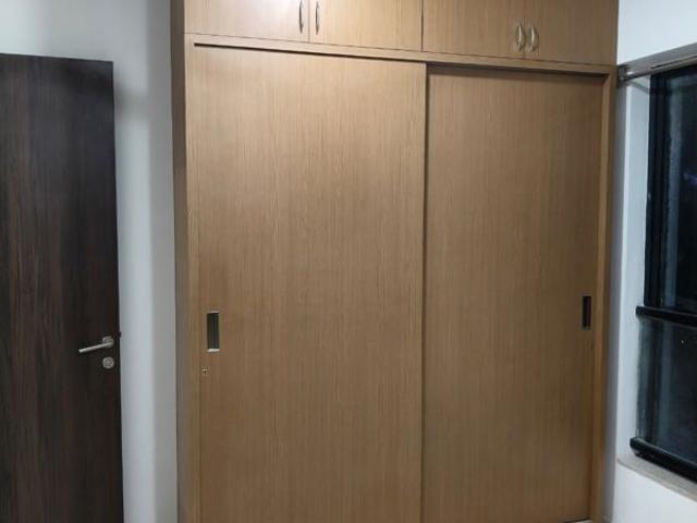Flat for rent in Bandra East, Mumbai